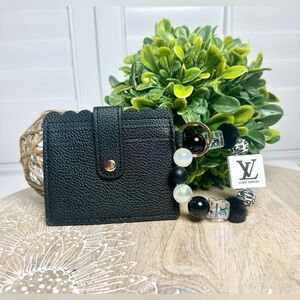 Card Holder Wristlet with Handmade Beaded Keychain in Black